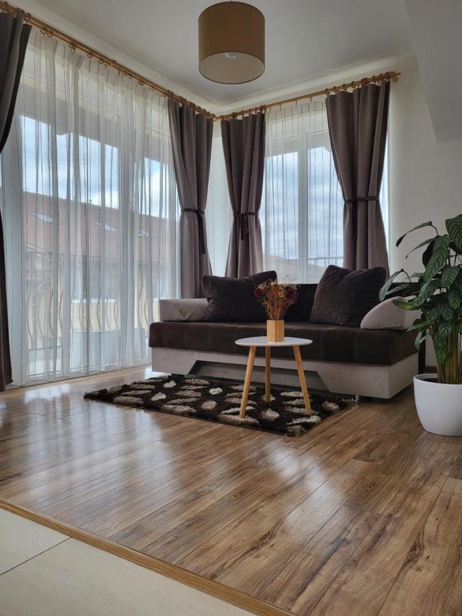 Art House Daire Floreşti Dış mekan fotoğraf